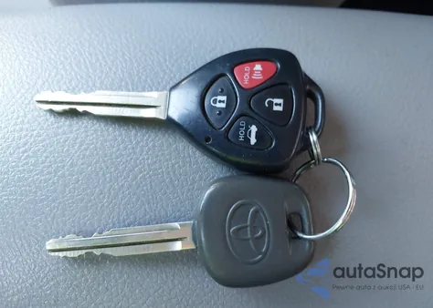 2013 Toyota Corolla Le z USA, uszkodzony, nr VIN 5YFBU4EE3DP157767